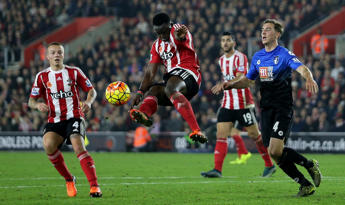 全市场：尤文对比苏马感兴趣，穆里尼奥想把他带到费内巴切（意媒：尤文有意比苏马，穆里尼奥盼将其带至费内巴切）