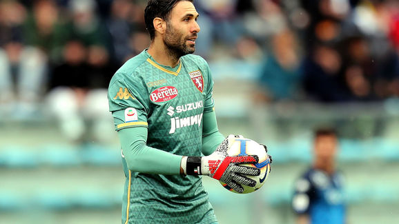 阿斯：阿隆索命运不是到超级杯才决定，而是提前到接下去3场（阿斯：阿隆索去留不等超级杯，将在接下来三场比赛提前定夺）