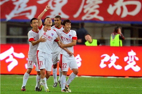 2球3助攻闪耀全场，奥利塞当选拜仁6-2弗赖堡最佳球员（梅开二度三送助攻，奥利塞荣膺拜仁6-2弗赖堡全场最佳）