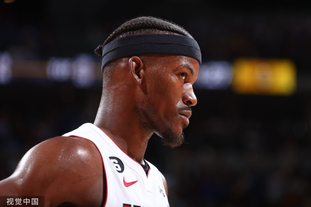 皇马本泽马梅开二度助球队取胜（本泽马双响助皇马告捷）